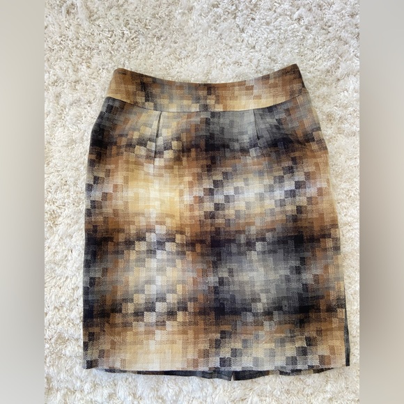 Deborah668491's tweet photo. So good I had to share! Check out all the items I'm loving on @Poshmarkapp #poshmark #fashion #style #shopmycloset #cato #alfreddunner: https://t.co/bUP662Py6b https://t.co/qgodQ9uNSU
