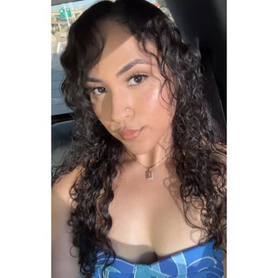 MartinezErika_'s tweet photo. #NewProfilePic https://t.co/PDjFAIMmK5
