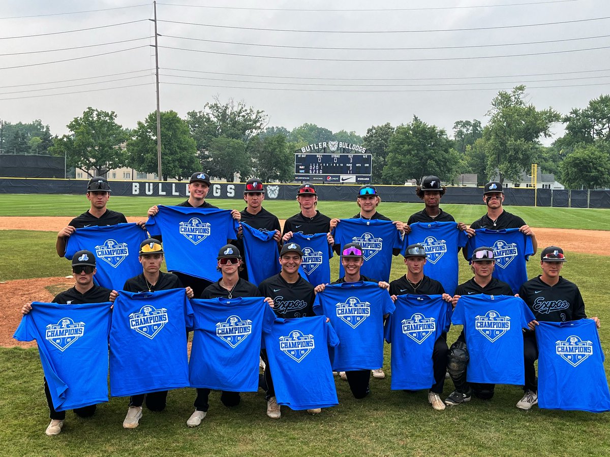 16u National are your Great Lakes Select Champions! 🏆 6-0 on the weekend outscoring opponents 59-6!