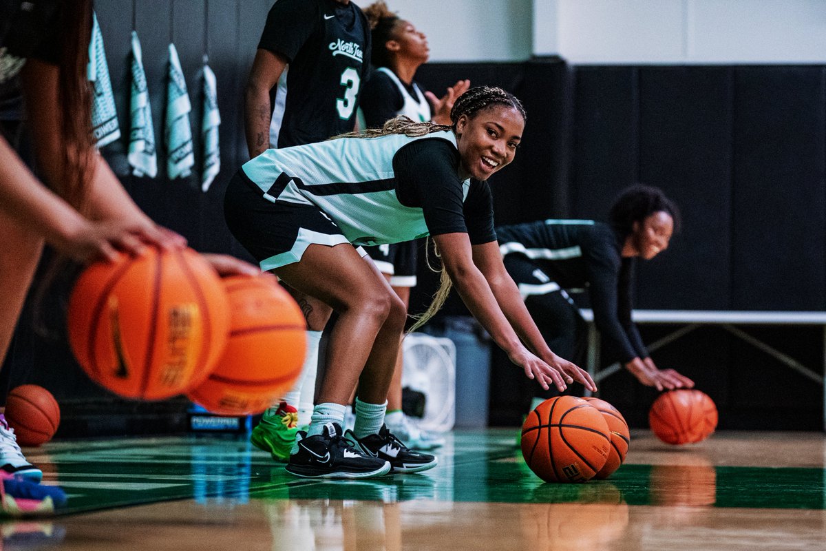 Happy Birthday to you Breezy! 

#GMG🦅 | <a href="/breezy23_davis/">Bre Davis</a>