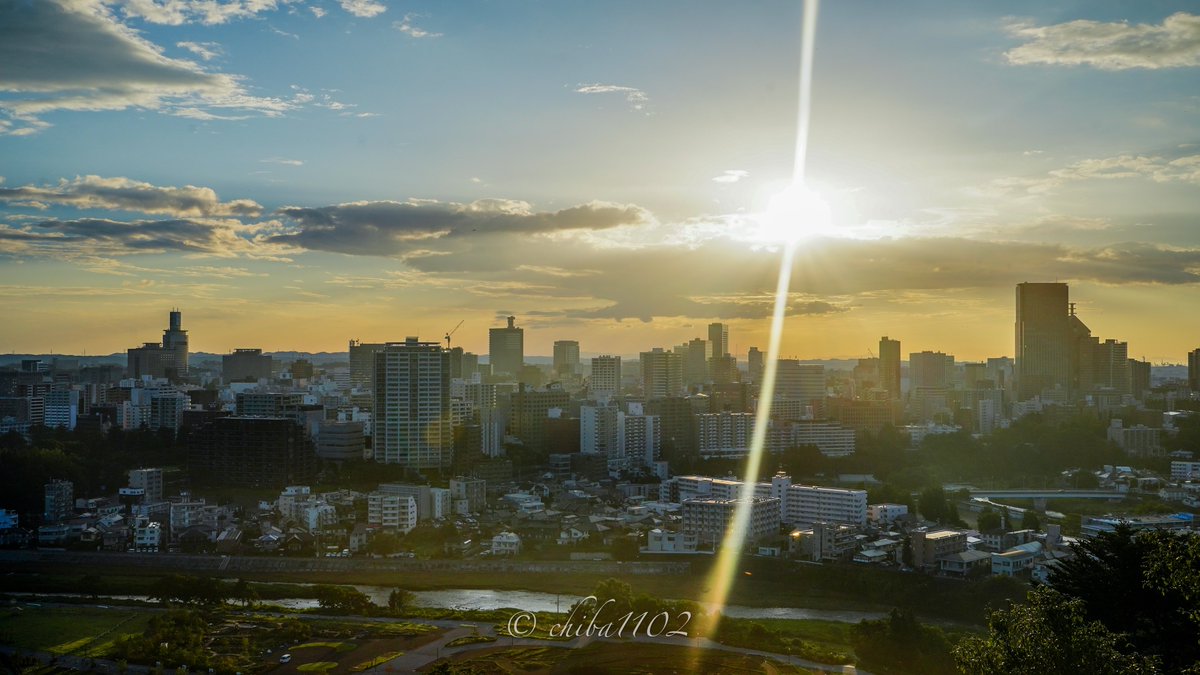 chiba1102's tweet photo. おはようございます☀️

今日は朝早くに起きて青葉城に登りに行ってきました🚴💨

新しいバイクになってから初めての登り最高すぎました٩(*❛▽❛)۶･ﾟ:✩ *:ﾟ

クランクを52-36から50-34に変えただけですが山ではかなり変化があって楽しかったでした(ˆ꜆ . ̫ . ).ᐟ.ᐟ

#CANNONDALE
#ヒルクライム https://t.co/CcSwzC6E8c