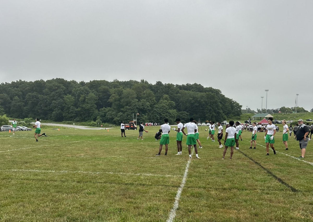 CoachWellsSHHS's tweet photo. Good day today! Didn’t finish where we wanted but went 3-1 on the day. Boys competed and we got better! @SHHSRebelsFB  💚💚🏈💚💚📈📈📈📈 https://t.co/lCX9sNpgLe