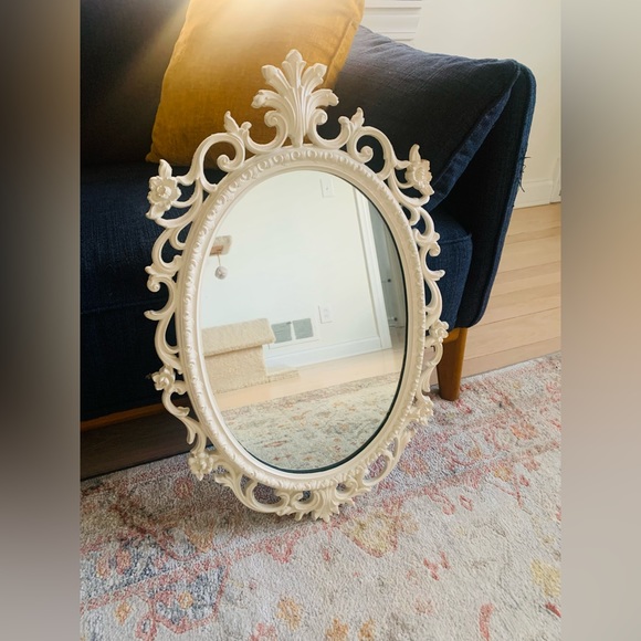 onlifeandstuff's tweet photo. So good I had to share! Check out all the items I'm loving on @Poshmarkapp #poshmark #fashion #style #shopmycloset #driftwood #johnnywas: https://t.co/U5BH7GSVpr https://t.co/tqUeFDenSX