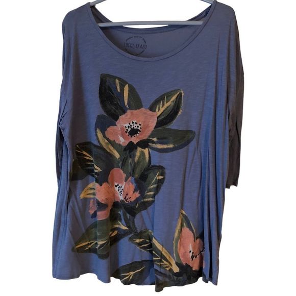 decke4246's tweet photo. So good I had to share! Check out all the items I'm loving on @Poshmarkapp from @alice35659565 #poshmark #fashion #style #shopmycloset #flyingtomato #luckybrand: https://t.co/mePJJilRWA https://t.co/w0frAkLYhy