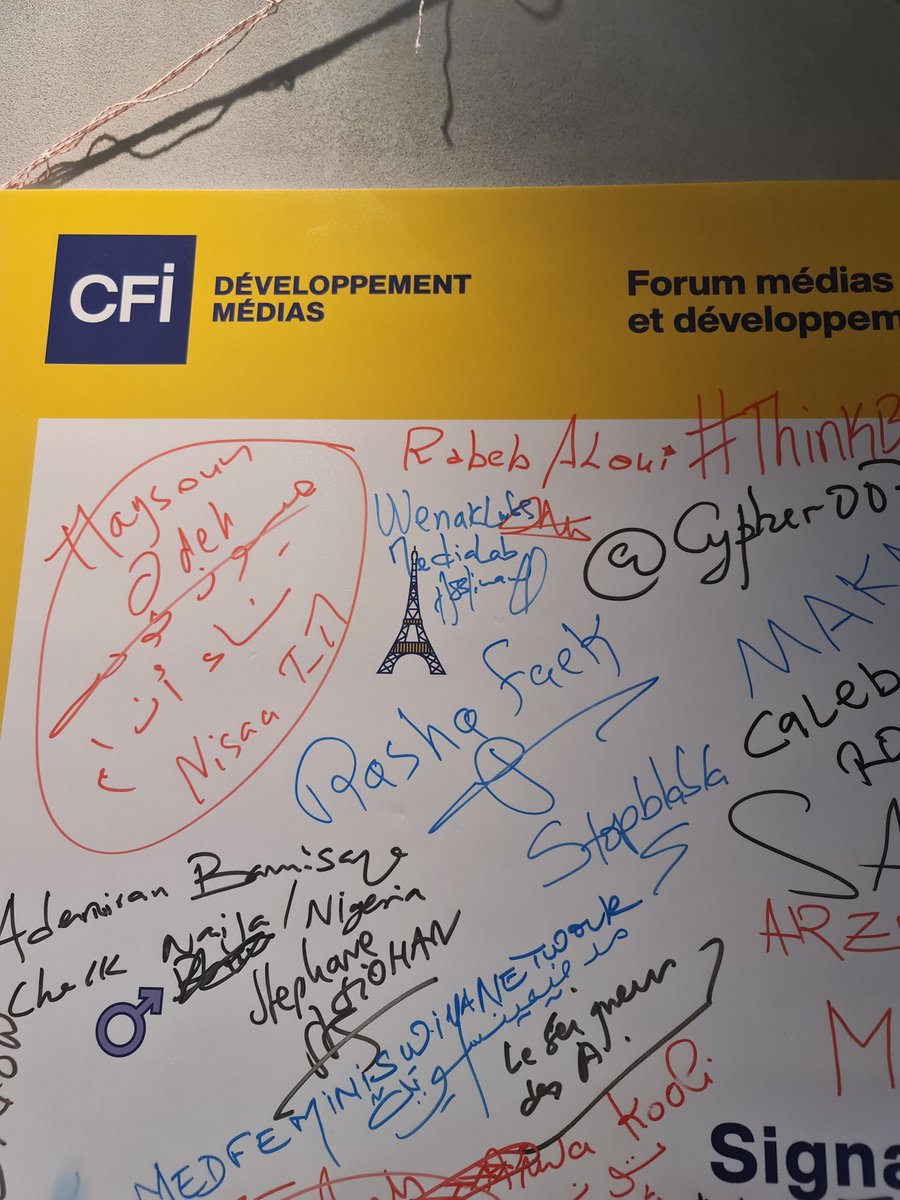 legeekdusud's tweet image. Comment terminer cette semaine sans un focus sur le #ForumCFI? J&apos;y ai fais de très belles rencontres, revu des ami.e.s, (re)appris... Bref, 3 jours de riches partages pour le développement des médias.
#Medialab