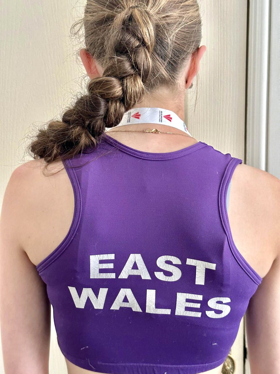 dmfa2017's tweet photo. Welsh 🏴󠁧󠁢󠁷󠁬󠁳󠁿 Inter Regional Champs today and Ava had a big PB in Javelin representing the East Wales Region in her first Year U15G and came away with a silver medal 🥈 🙌🏻👏🏻 @RollsMarsha  @StjohngirlsPE @StJohnsAberdare https://t.co/kBgVNj8oIF