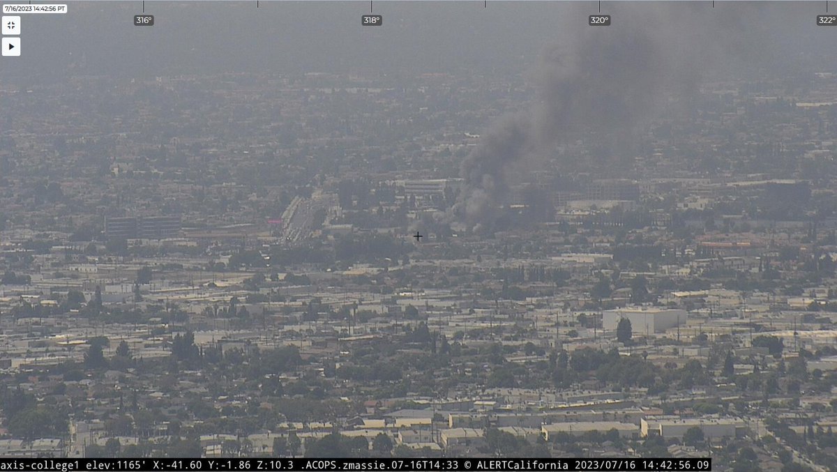 LAFireAlerts's tweet photo. South El Monte. Commercial building fire. Garvey and Rosemead. #WhitmoreFire. https://t.co/JdQ3xFK5sD