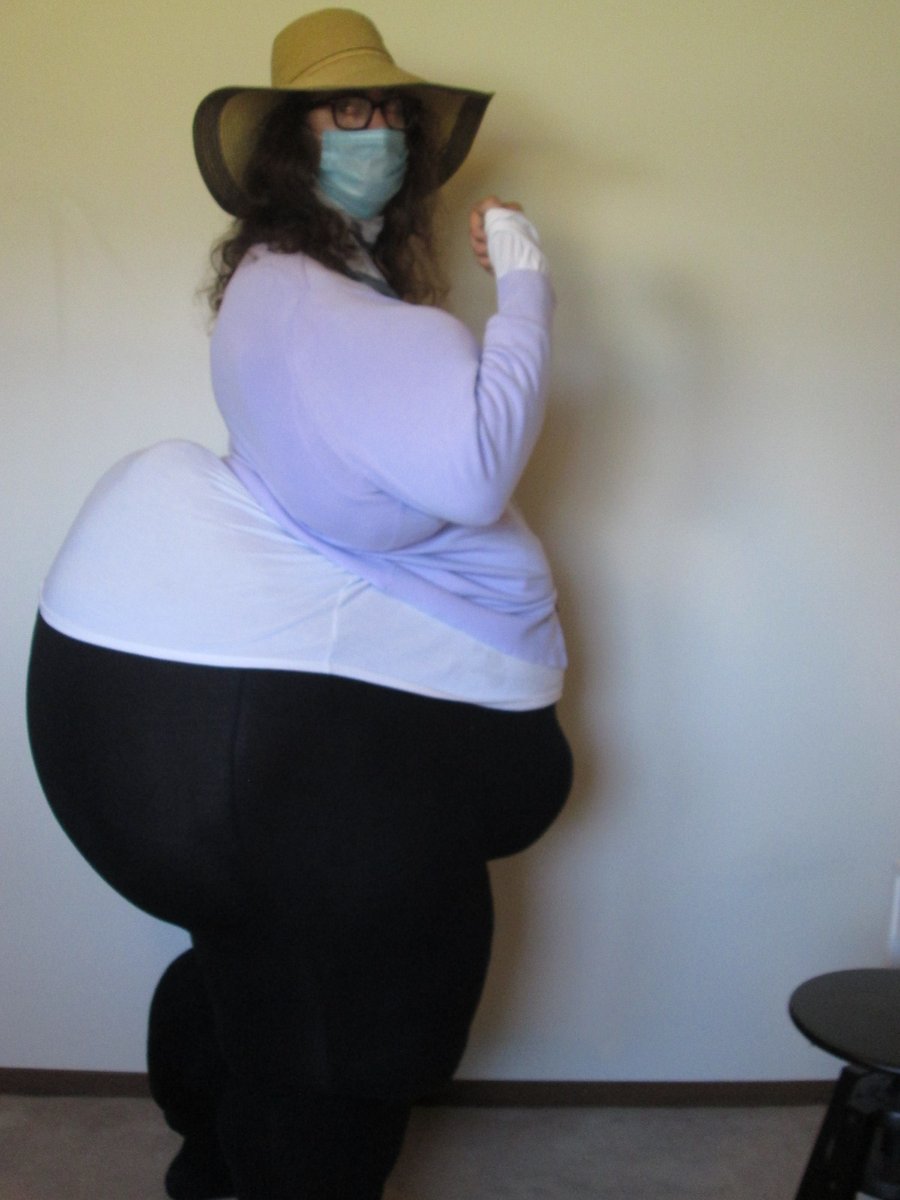 paddingjoanne's tweet photo. Don't mess with fatty! She packs a punch

#instafatty #fatgirl #belly #glorifyobesity https://t.co/jZoW6OZVZd