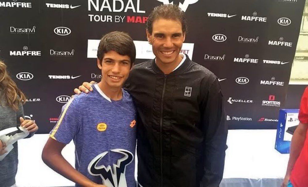 ShinichiHJ's tweet photo. @carlosalcaraz @Wimbledon مبروك ❤️❤️❤️❤️🇪🇸 https://t.co/xjvwyjA7cS