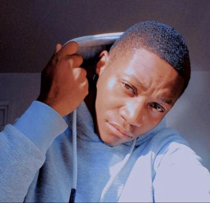 Please help me wish this sexy, crazy, cute and creative content creator friend of mine @kasislenderboy