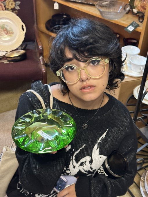 i found cool stuff look 🥺 https://t.co/tJjqZMazCX