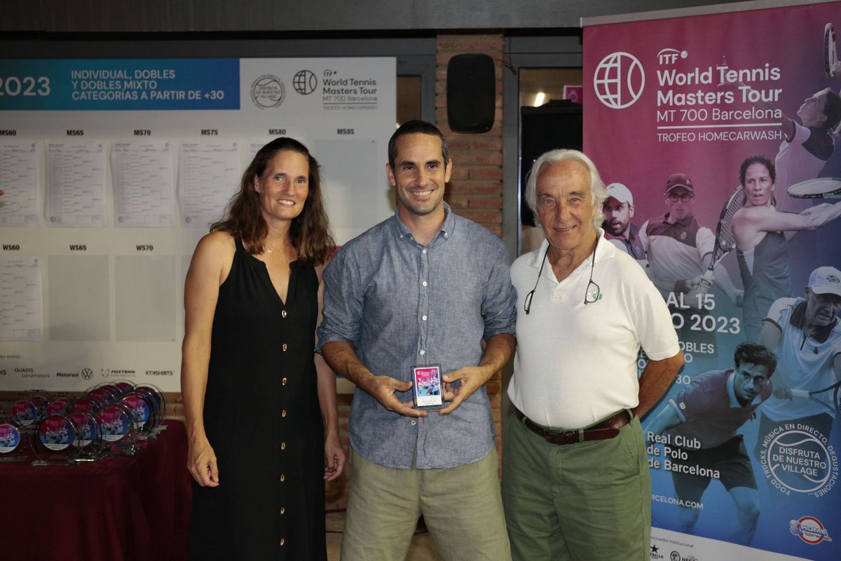 📍 ITF 700 RC Polo de Barcelona

🥈 Quadre individual
🥇 Quadre de dobles

En l’esport del tennis el rival més dificil de guanyar no sempre està a l’altre costat de la xarxa 😢

#itfseniors #itfmasterstour <a href="/munichsports/">MUNICH Sports</a> #tennis