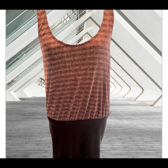 Izabelditchev's tweet photo. So good I had to share! Check out all the items I'm loving on @Poshmarkapp from @nurseretire #poshmark #fashion #style #shopmycloset #freepeople #forever21: https://t.co/dQCsnmOn7n https://t.co/s50qiUqPEU