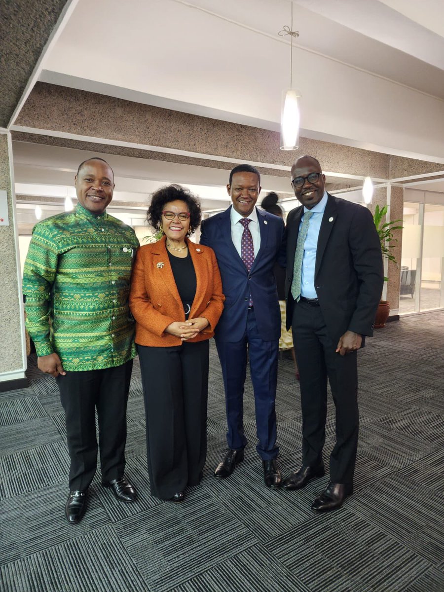 nardosbthomas's tweet photo. This Summit provided my colleagues & I the opportunity to share the critical lessons learned-Regional Integration, Industrialisation & Infrastructure Development, Agriculture & Food Security, Climate Change, Peace Security & Development & #Agenda2063 #FTYIP & #STYIP Priorities https://t.co/YzKyiRK5Lk