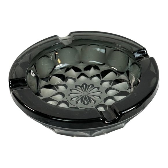 So good I had to share! Check out all the items I'm loving on <a href="/Poshmarkapp/">Poshmark</a> #poshmark #fashion #style #shopmycloset #bananarepublic: posh.mk/peGvpUmyuBb