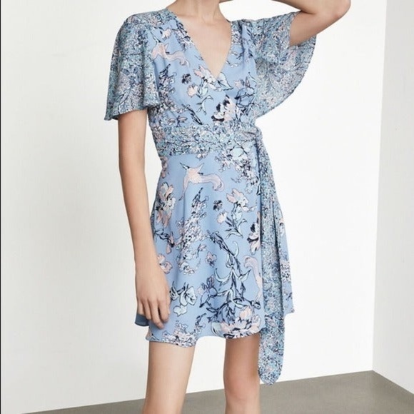 So good I had to share! Check out all the items I'm loving on <a href="/Poshmarkapp/">Poshmark</a> #poshmark #fashion #style #shopmycloset #nonbrand #bcbgmaxazria: posh.mk/vTg51J5AkBb