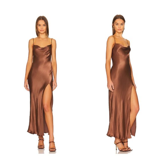 Scarletp16's tweet photo. So good I had to share! Check out all the items I'm loving on @Poshmarkapp #poshmark #fashion #style #shopmycloset #becbridge #juicycouture #vince: https://t.co/vO1o9qGJFy https://t.co/eE51EdqVBD