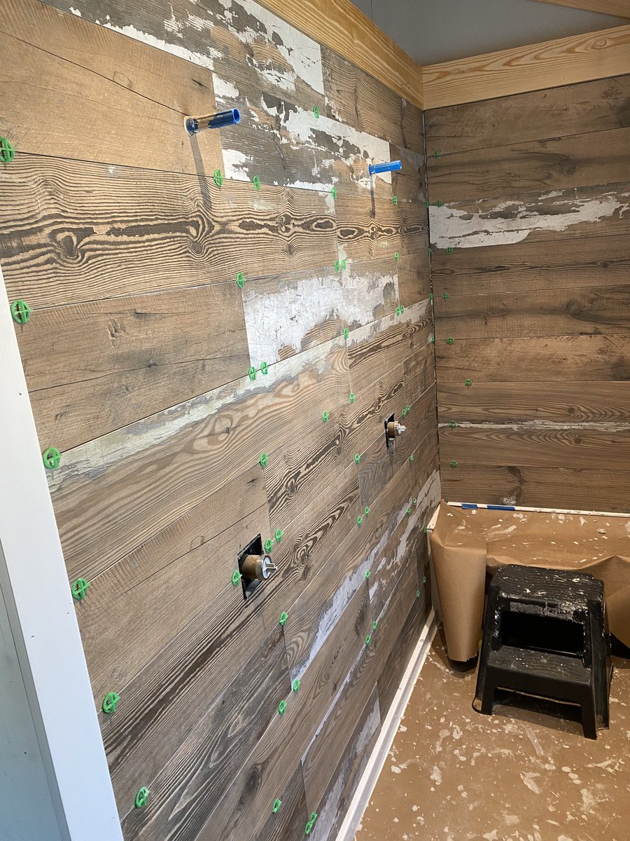 BigJonKinder's tweet photo. Master shower taking shape…. https://t.co/CefAz76RY1