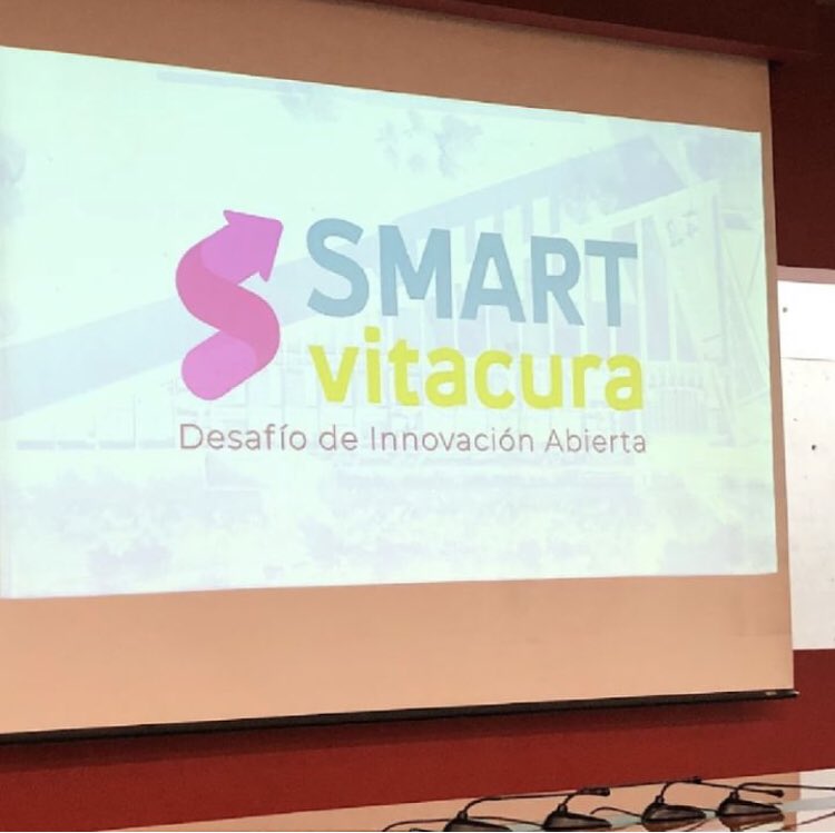 SELECCIONADOS PARA EL DESAFÍO INNOVACIÓN SMART VITACURA

Somos uno de los diez proyectos y startups seleccionados para competir por 2 cupos de financiamiento y piloteo por parte de la Municupalidad de #Vitacura, en beneficio de sus vecinos y comunidades.