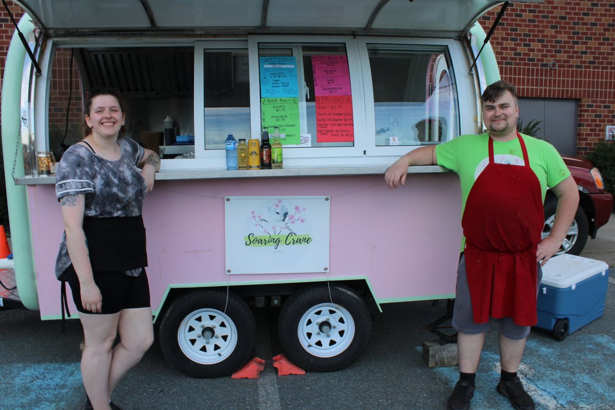 ReprtrPatHealey's tweet photo. There were a few food trucks kick off #EastHants #TideFest weekend by setting up to serve supper on Friday night at the East Hants Sportsplex in Lantz. They were there on Saturday too, with a couple more added. https://t.co/YpACUGi5Bd