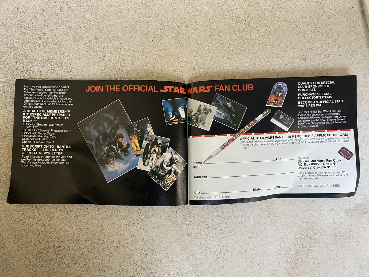 ThatKevinSmith's tweet photo. In 1981, there was no internet and no cable TV in Highlands, NJ.
But we had something far better: Kenner’s @starwars mini catalogues!
A kid could spend hours poring over each page, dreaming what it would be like to play with every toy pictured.
That’s exactly what *this* kid did. https://t.co/7UdsGa2gma