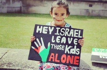 PalestineCultu1's tweet photo. Don't forget to raise your voice for Palestine... https://t.co/oeWffEa14I