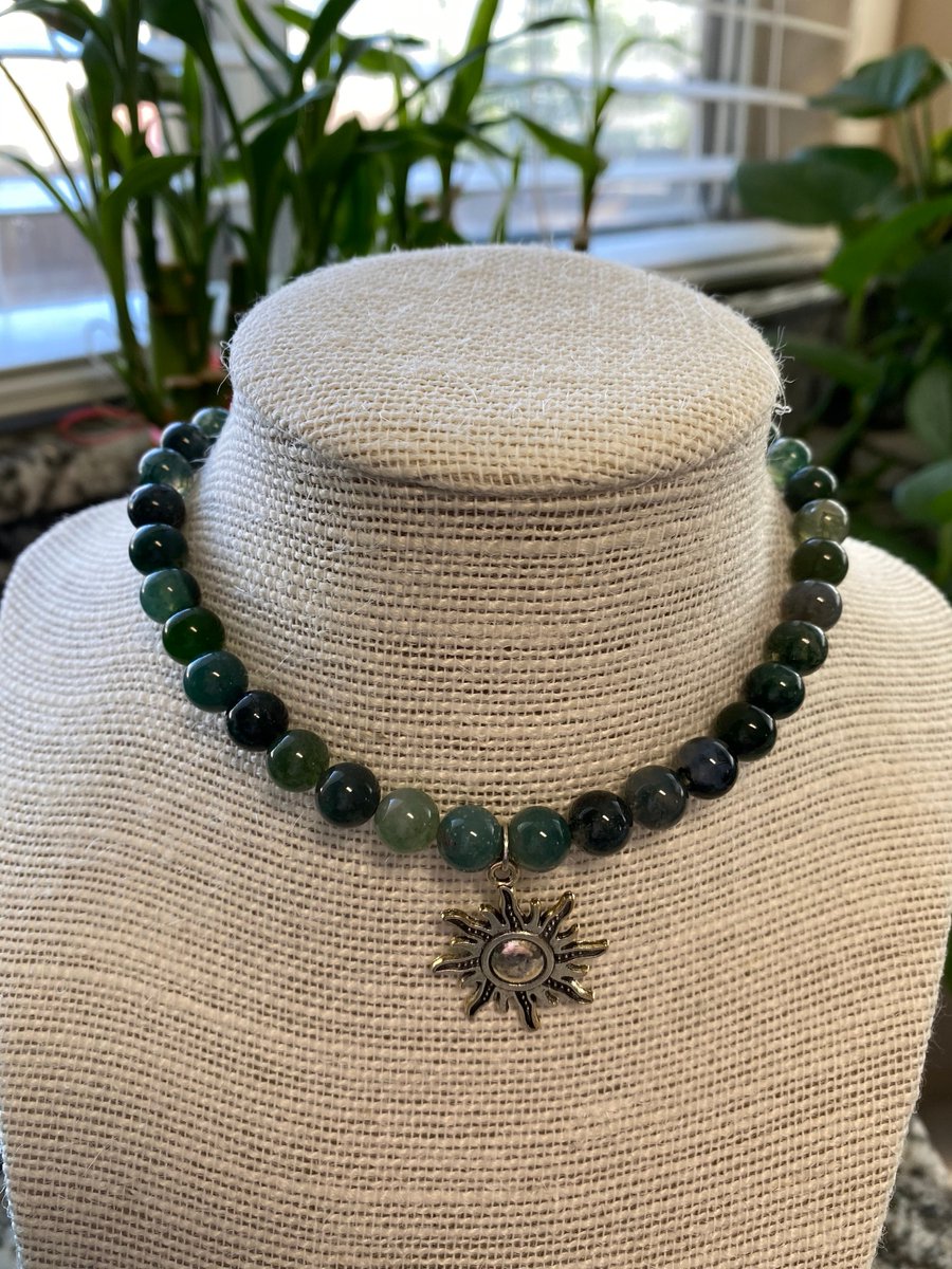 Excited to share the latest addition to my #etsy shop: Moss Agate Choker with Sun Charm etsy.me/3rn7RxW #green #women #bead #agate #lobsterclaw #mossagate #handmade #choker #beadedchoker #love2jewelry