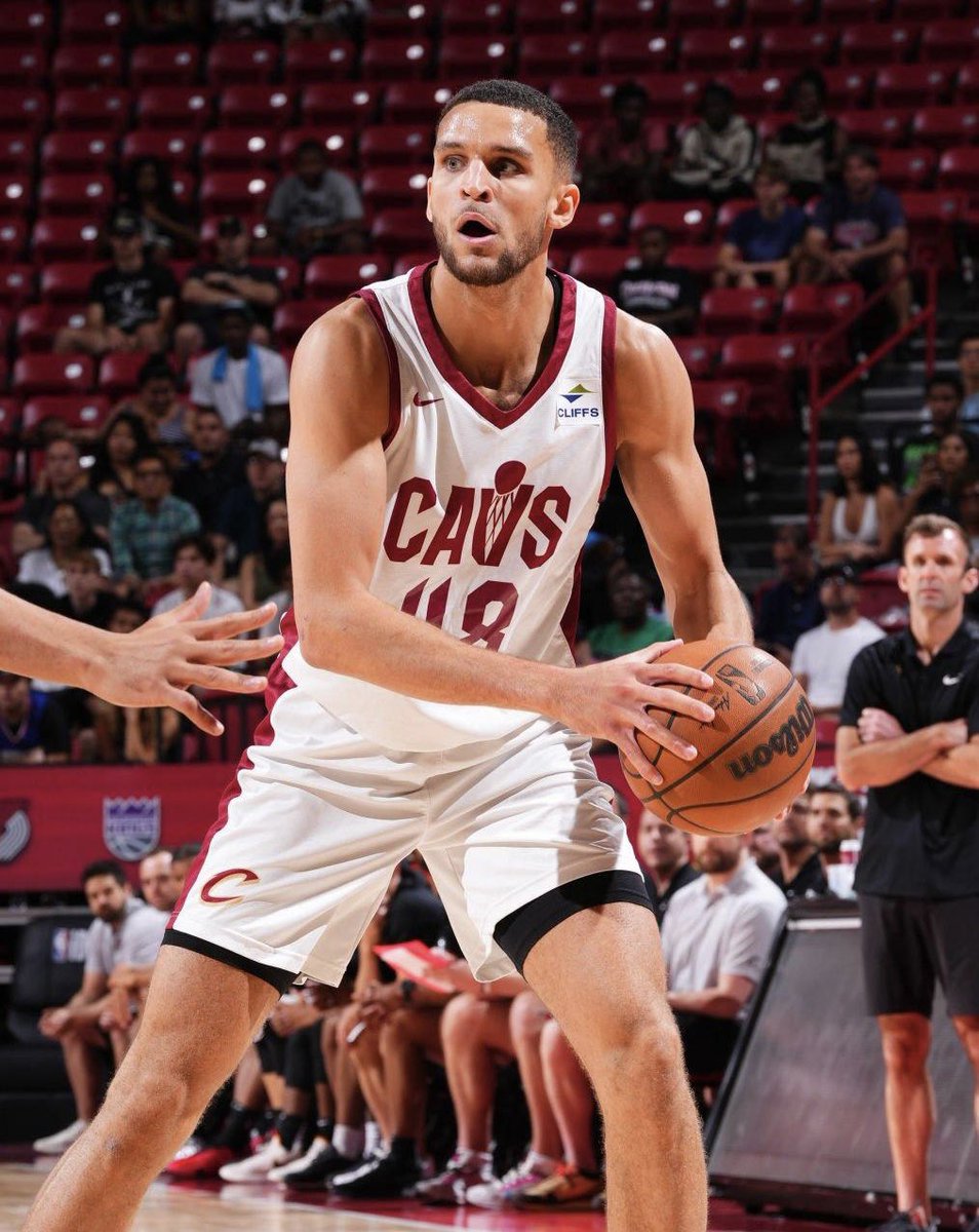 Tar Heels in the Pros tweet media