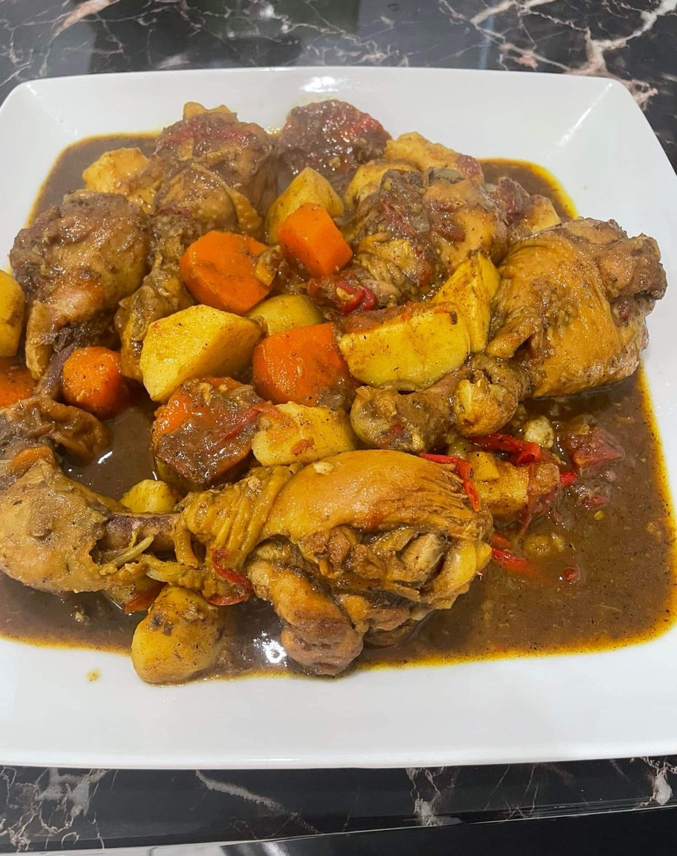 My Curry Chicken up next! 💯😋 #DinnerIsServed
