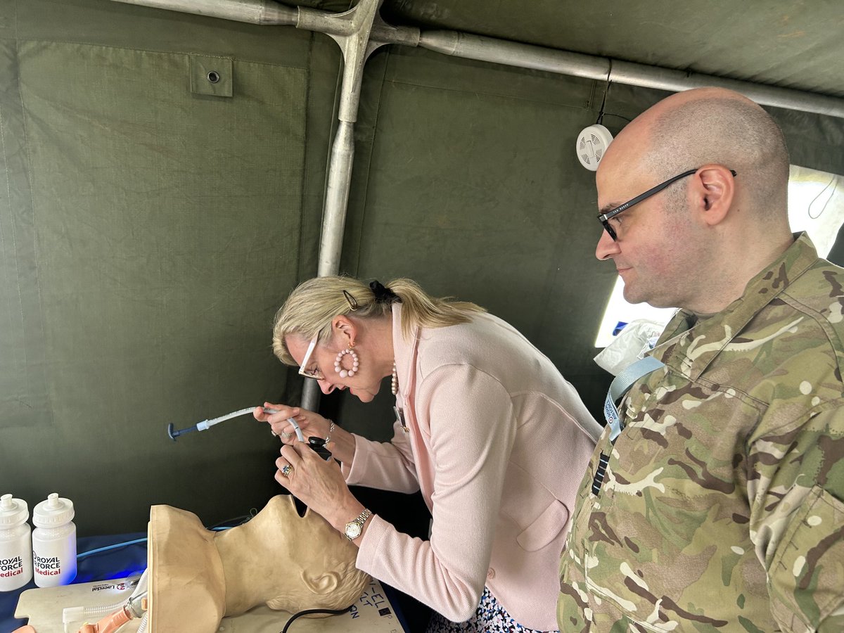 Great weekend at RIAT. Thank you to all the RAFMS and NHS volunteers who provided real time med support, RAF Netball players on shooting demo and TMW team engaging the public and checking out my intubation skills! ⁦<a href="/DMS_MilMed/">Defence Medical Services</a>⁩ ⁦<a href="/RoyalAirForce/">Royal Air Force</a>⁩