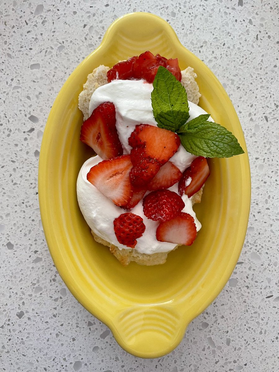 Emily MacKinnon tweet media