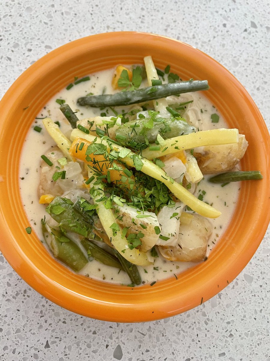 Emily MacKinnon tweet media