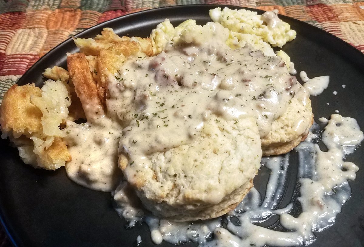SparksCooks's tweet image. Tonight&apos;s classic, comfort meal was buttermilk biscuits with country gravy, hash browns, &amp;amp; scrambled eggs. The sausage in the gravy was freshly ground, too. After I took the photo I added more gravy. 

#homemade #scratchmade #classicfood #comfortfood #chefmode #foodie #food