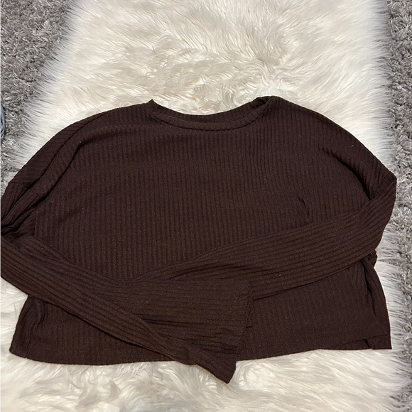 reyes933's tweet photo. So good I had to share! Check out all the items I'm loving on @Poshmarkapp #poshmark #fashion #style #shopmycloset #stitchpine #fallscreek: https://t.co/rk0QaIKcHr https://t.co/wBDjLs6U6v