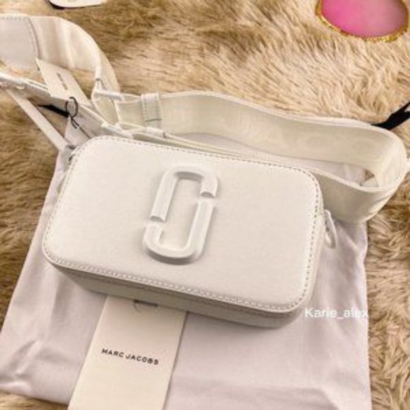 So good I had to share! Check out all the items I'm loving on <a href="/Poshmarkapp/">Poshmark</a> #poshmark #fashion #style #shopmycloset #nike #labelle #marcjacobs: posh.mk/ToK9pyGCuBb