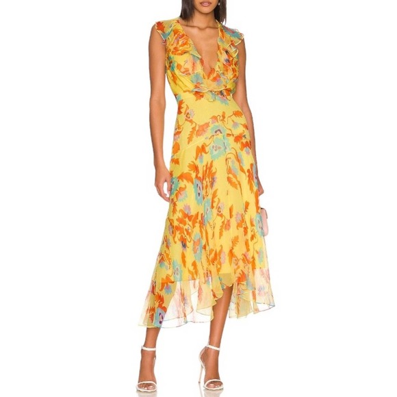 So good I had to share! Check out all the items I'm loving on <a href="/Poshmarkapp/">Poshmark</a> #poshmark #fashion #style #shopmycloset #livebreathefight #saloni: posh.mk/AzEWHZKCuBb