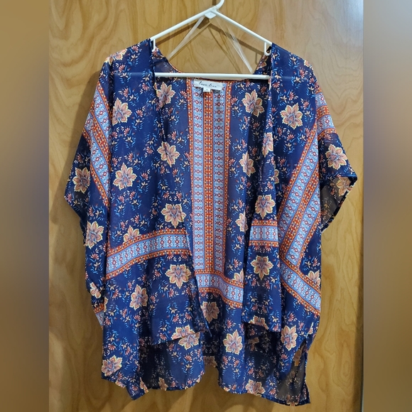 ANaturalWay216's tweet photo. So good I had to share! Check out all the items I'm loving on @Poshmarkapp #poshmark #fashion #style #shopmycloset #lovetree #giorgioarmani: https://t.co/frTwtQJAEx https://t.co/tXhV2TyXsI