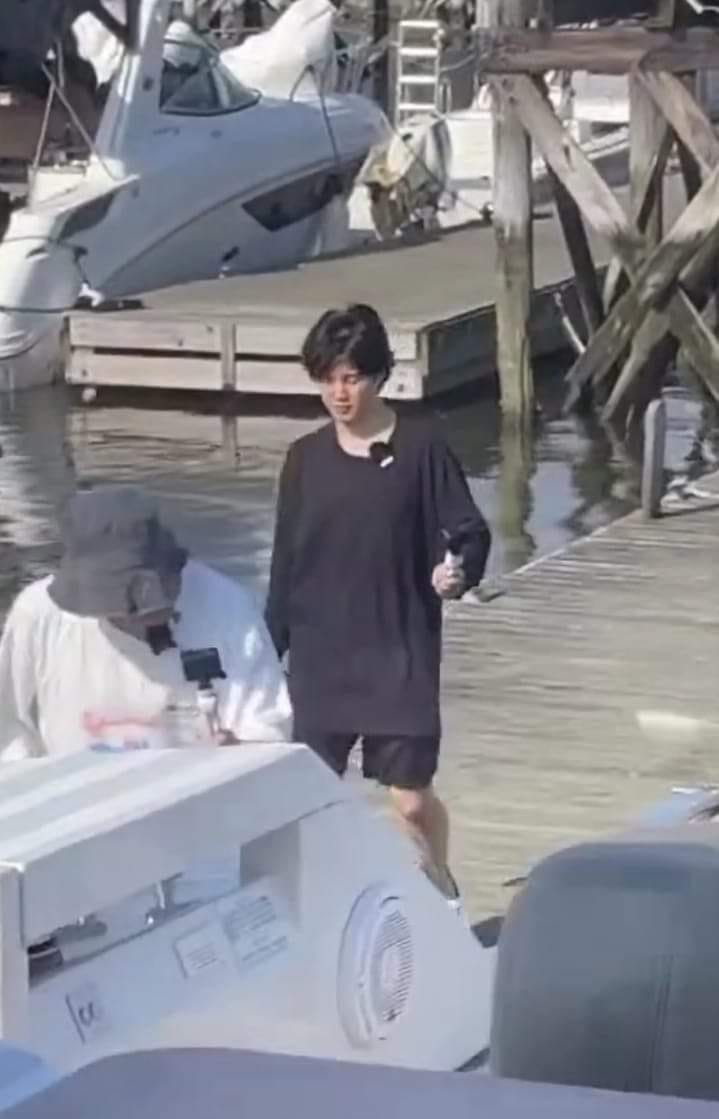 bts2023army2023's tweet photo. https://t.co/sZFqOVc5CU

Jimin and jungkook went together and recorded the seven challenge
Jimin and Jk in New York

#SevenisComing #SEVEN #Seven #seven #Seven_Jungkook #JungKook_Seven #jungkook #JungKook #JUNGKOOK #JungKookie #jungkookbts #btsjungkook #jk #JK #kook #전정국 #정국 https://t.co/V7dgKyfaTO