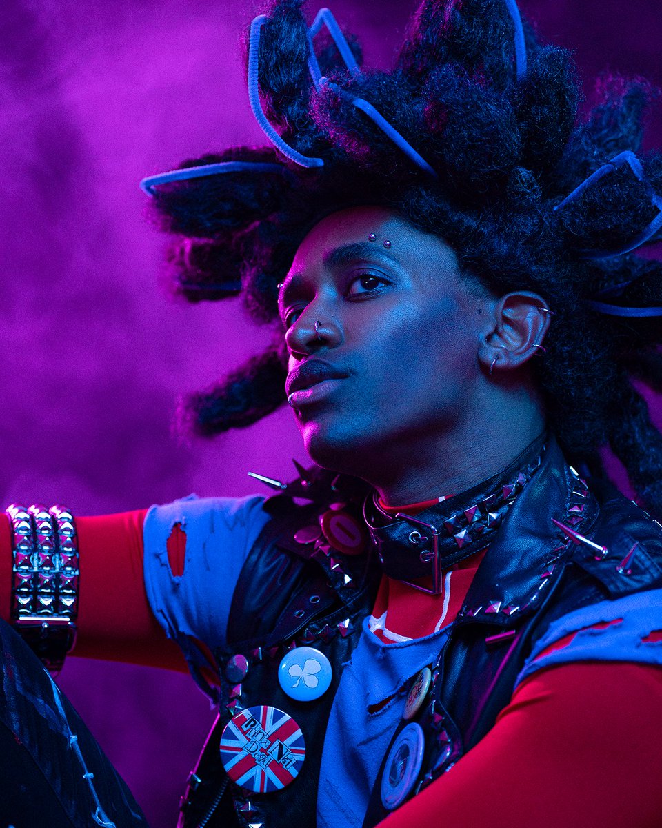 whoachriswhoa's tweet image. Sooooooo I did a Hobie photoshoot last night with @ jacob.halter (on IG) and you guys....these pictures are absolute INSANITY...🤯😭🤩😍😎😵🥹😱

TO MY HOBIE STANS, I HOPE YOU'RE STILL HUNGRY!
 #hobie #Spiderpunk