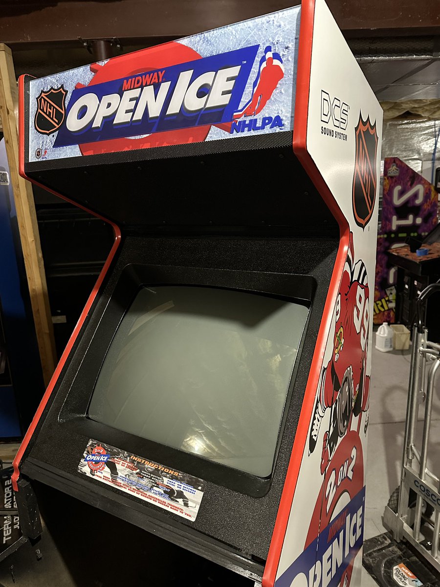 ScarletSprites's tweet photo. Burn free Sharp tube loaded up!  This one will be done before the end of the month!
#arcade #midway #NHL #OpenIce https://t.co/zBwLIQPZDM