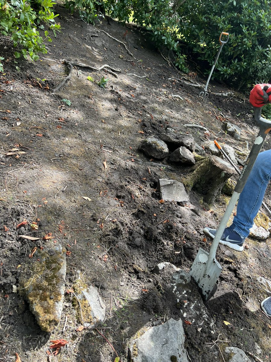 jubileeparkmidd's tweet photo. The Friends have had a very busy few days recreating an #Historic Alpine garden in the park , phase 1 part funded by @middletonrotary #HistoricParks @nwibofficial1 @GreenFlagAward @RochdaleCouncil @RochdaleOnline @RHSBloom #NWInBloom @nwparksforum #LoveParks https://t.co/gzZ5FvosIU
