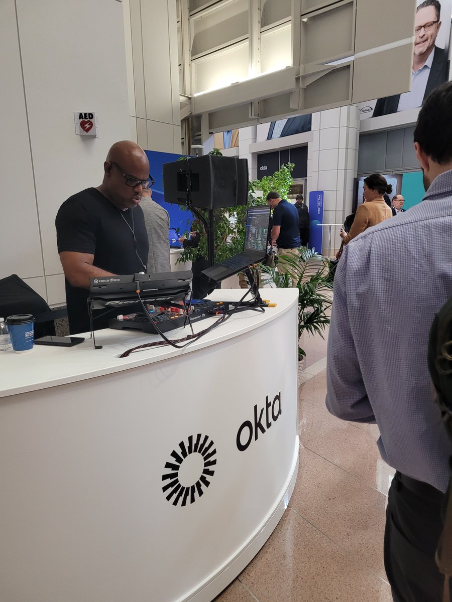 aidtransnet's tweet photo. @GovExec @GovExecEvents pulled out all the stops on behalf of promoting @okta with its info-rich DC City Tour, highlighting their robust capabilities in the Identity &amp; Access Management space, June 13th, 9am-6pm. #IAM https://t.co/pAVcjEQhYP
