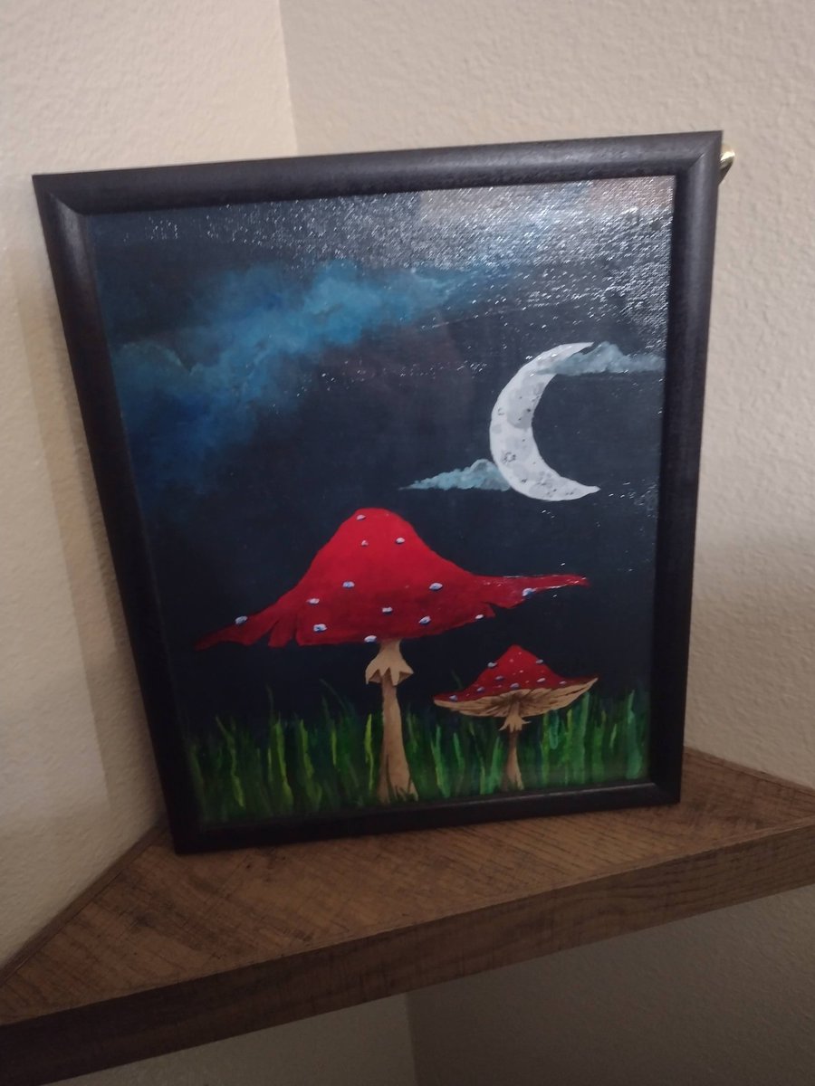 StreetsArt1's tweet photo. ❤️🍄 https://t.co/6Af5sNWjsY