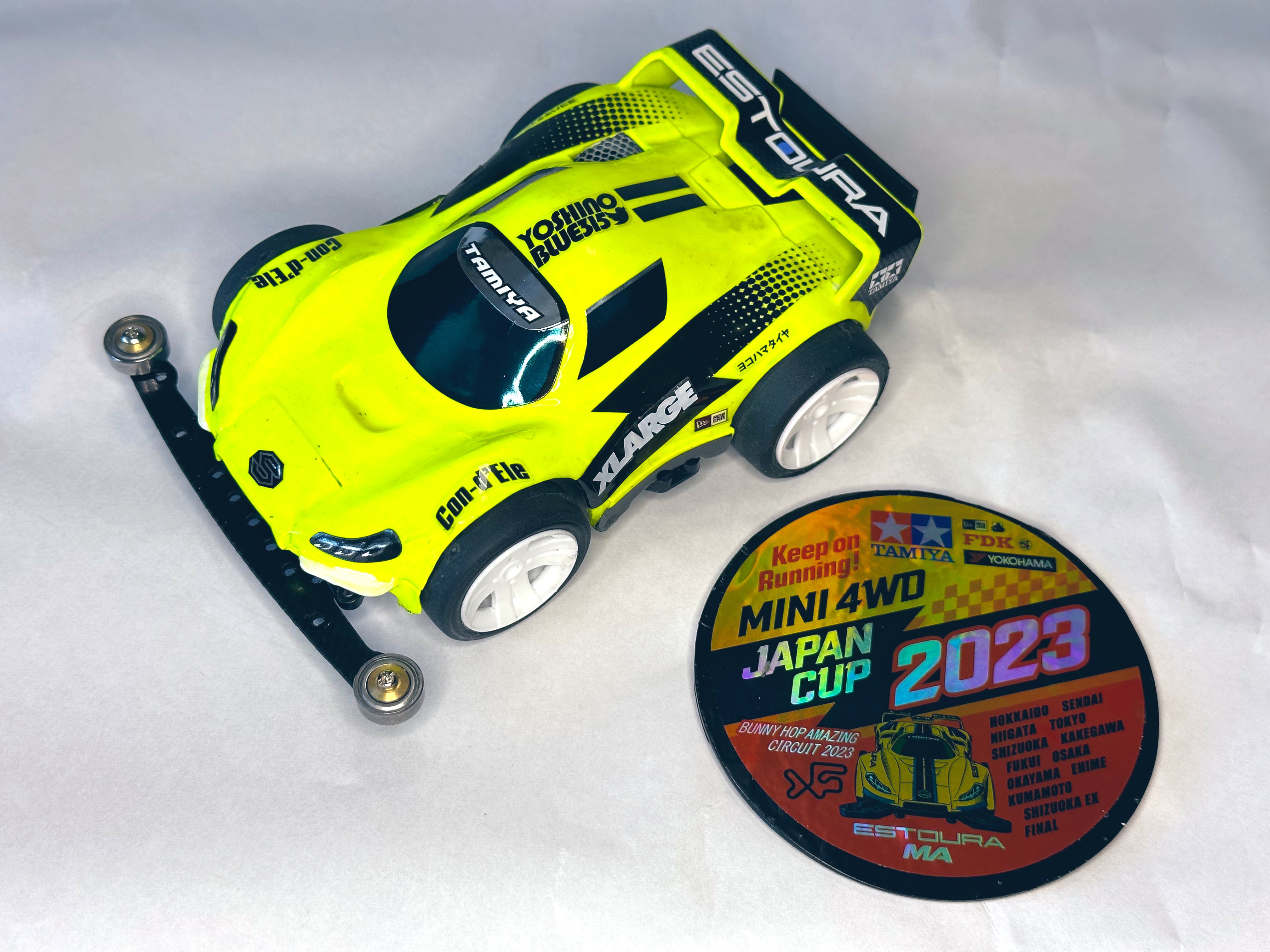 ミニ四駆】ボディが軽くて低重心！実車系でカッコイイ！エス