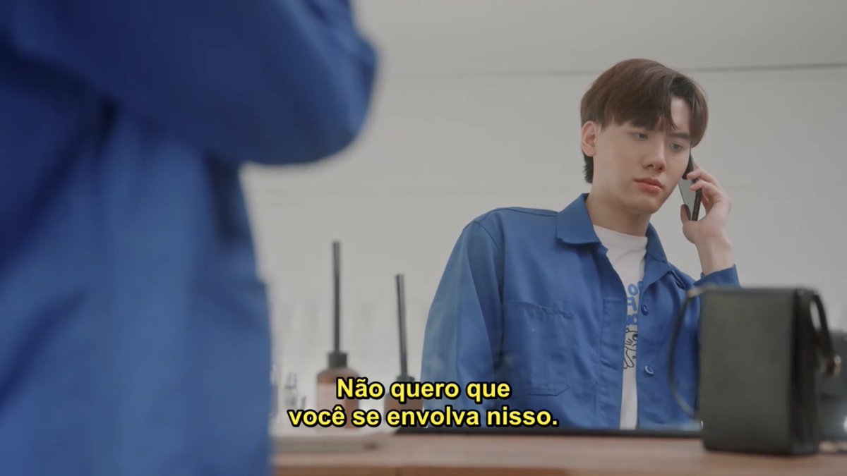 mahblwmg's tweet photo. Tarde demais pra isso irmão ele já está envolvido #LowFrequencyEP2 #LowFrequency https://t.co/Ni9imXsZO6
