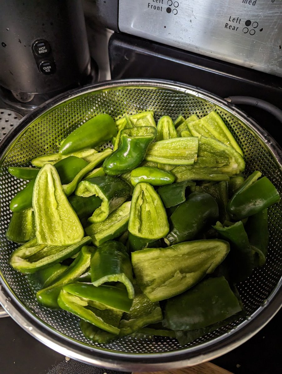 tuckerolson's tweet photo. First jalapeno pepper batch from my home garden this season. Of course, I had to immediately turn them into jalapeno poppers. https://t.co/DckRoWKcUI