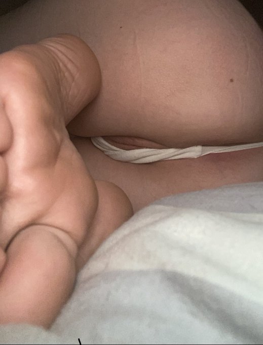 come chat to me😘 first 10 people get a free trial x https://t.co/cfOuNEhOYm https://t.co/IZ0lQjPzJF<a href="/tag/sexy"class="tags"><span>#sexy</span></a><a href="/tag/porn"class="tags"><span>#porn</span></a><a href="/tag/horny"class="tags"><span>#horny</span></a><a href="/tag/nsfw"class="tags"><span>#nsfw</span></a><a href="/tag/onlyfans"class="tags"><span>#onlyfans</span></a><a href="/tag/onlyfansbabe"class="tags"><span>#onlyfansbabe</span></a>