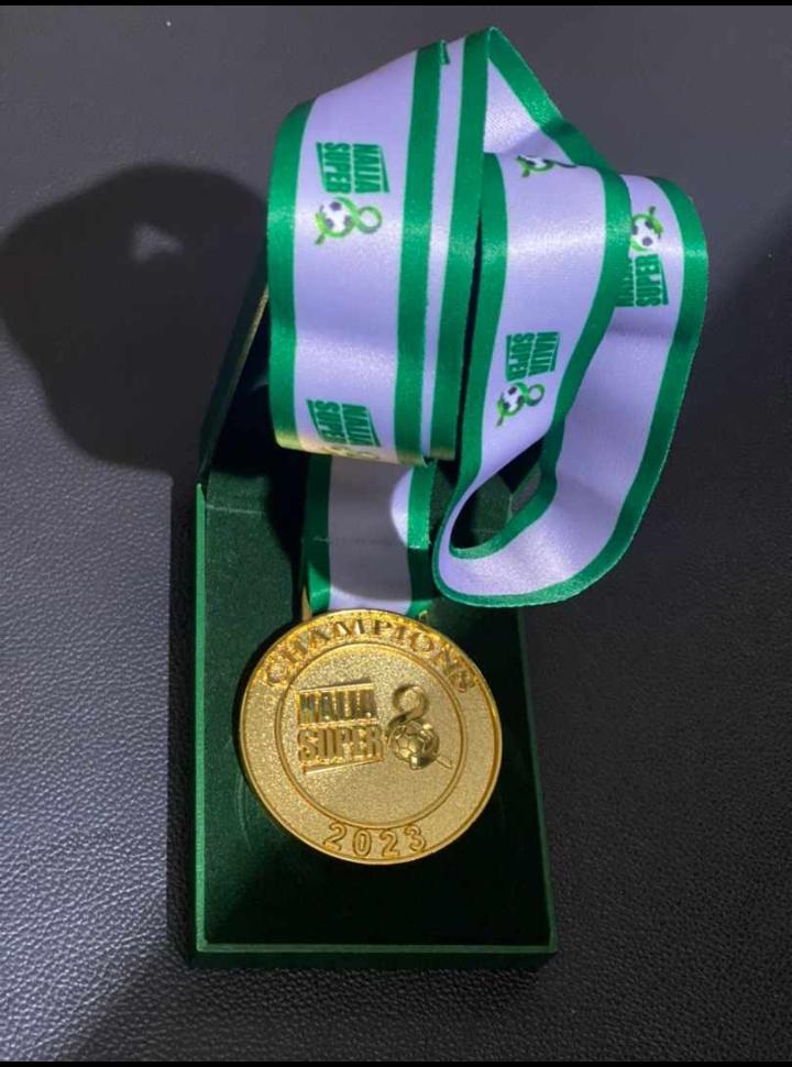 OmitomiSimon's tweet photo. @naija super 8 gold medalist https://t.co/8lLaPa4KvI