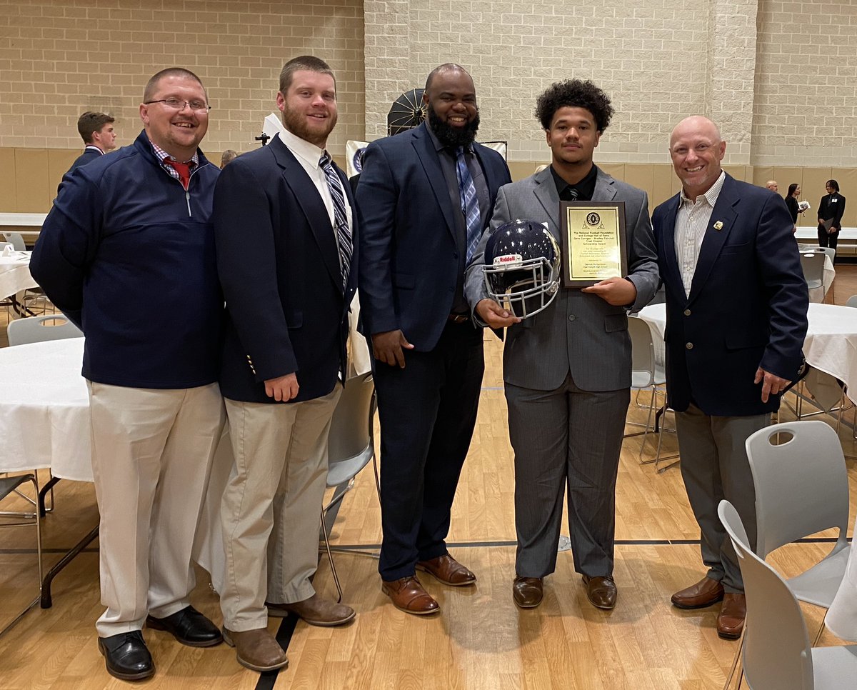 CoachWillert's tweet photo. Congrats @DerrickR04 one last Game before playing on Saturday’s!!! So Proud of You!!! #Dare2BGreat @EFHS_Football @efhsfballalumni @CoachBryant14 @CoachSimmonsEF @CoachJimmy51 https://t.co/g08USwbCl7