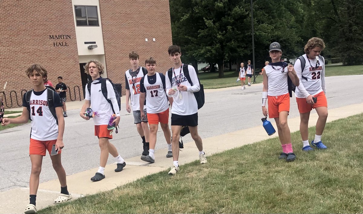 22Rinehart's tweet photo. Middle school team camp is a whirlwind 50+ hours where you play a lot and are forced to learn a lot about what it’s like to compete at higher levels. Proud of all 31 of the kids who went with us and grateful for another great experience with @IWUHoops https://t.co/E5b4rLle1Z